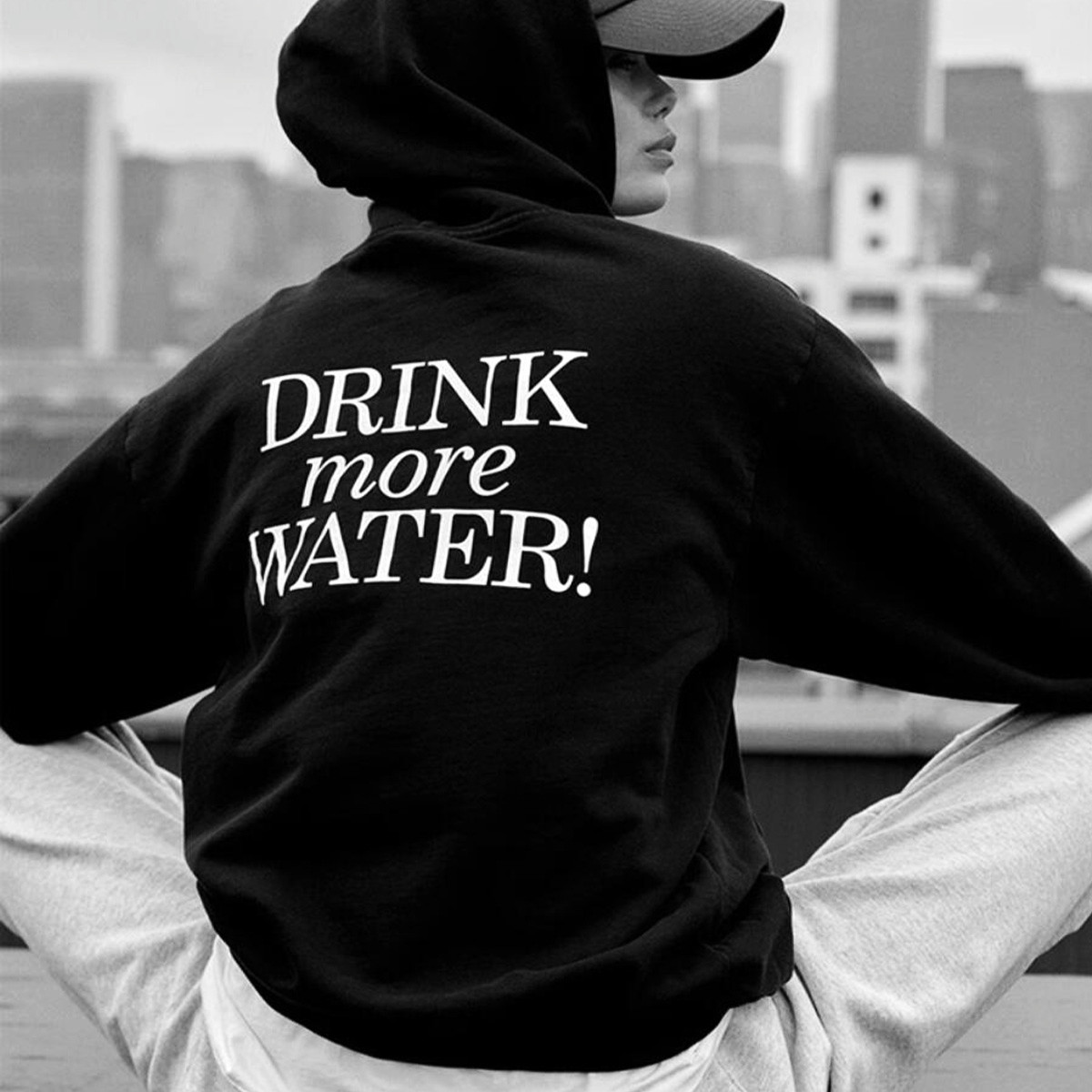 Health Club New York Letters P - огляд і ціна Street Fashion New York