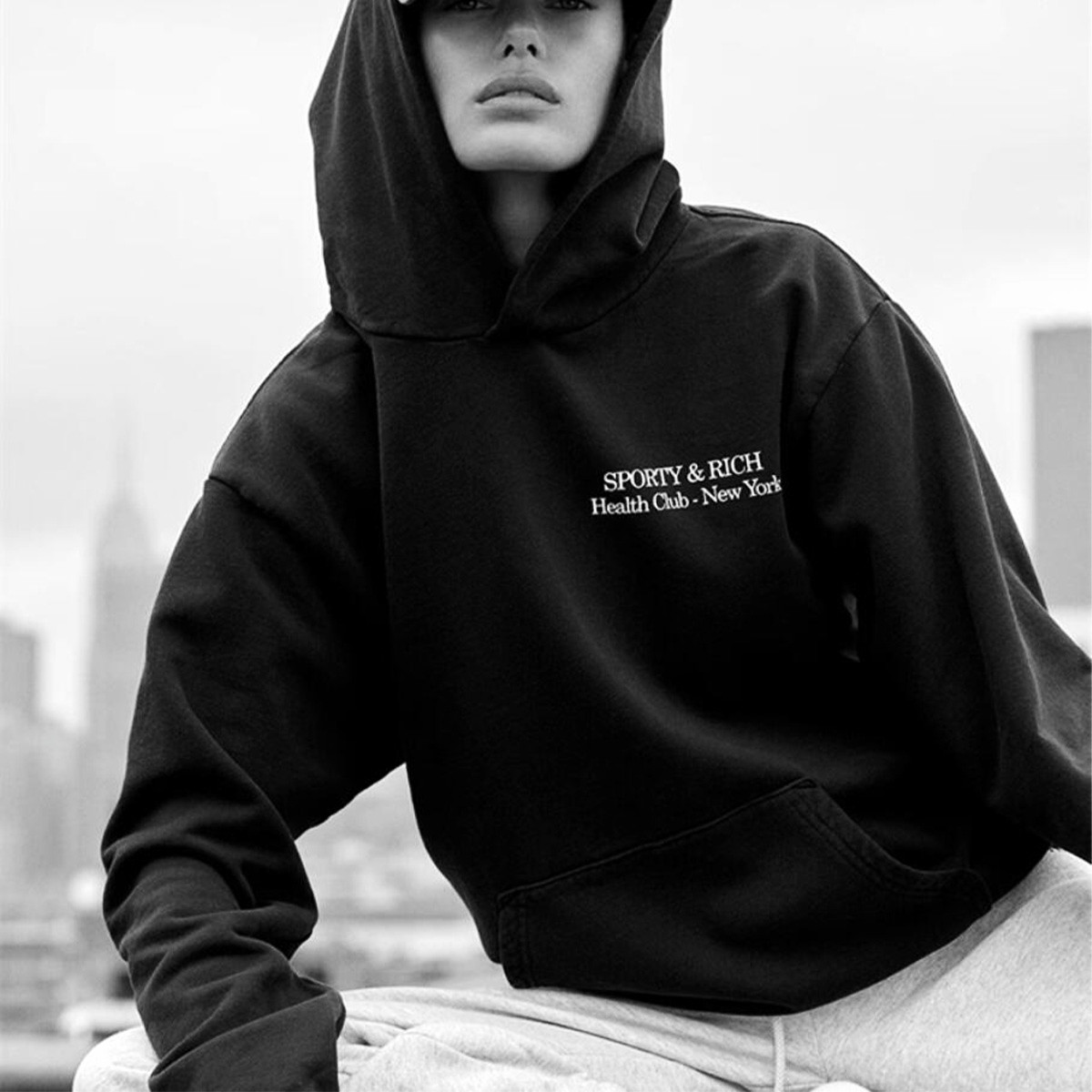 Health Club New York Letters P - огляд і ціна Street Fashion New York